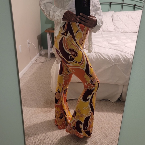 NWOT Free People Wildflower Flare Pant in Athens Floral | Size XS | MAKE OFFERS! - Picture 3 of 4